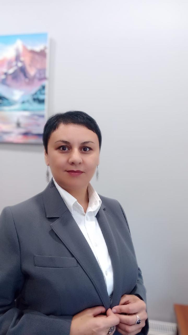 Тахмазова Эльмира
